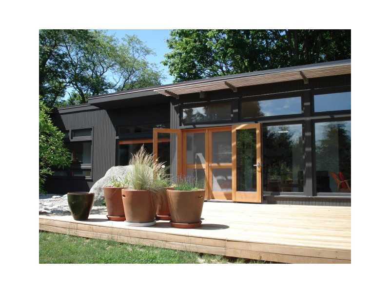 2717A Commodore Perry Hwy, South Kingstown, RI 02879 - photo 1