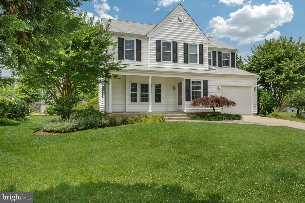 110 W Bay View Dr, Annapolis, MD 21403 - photo 1