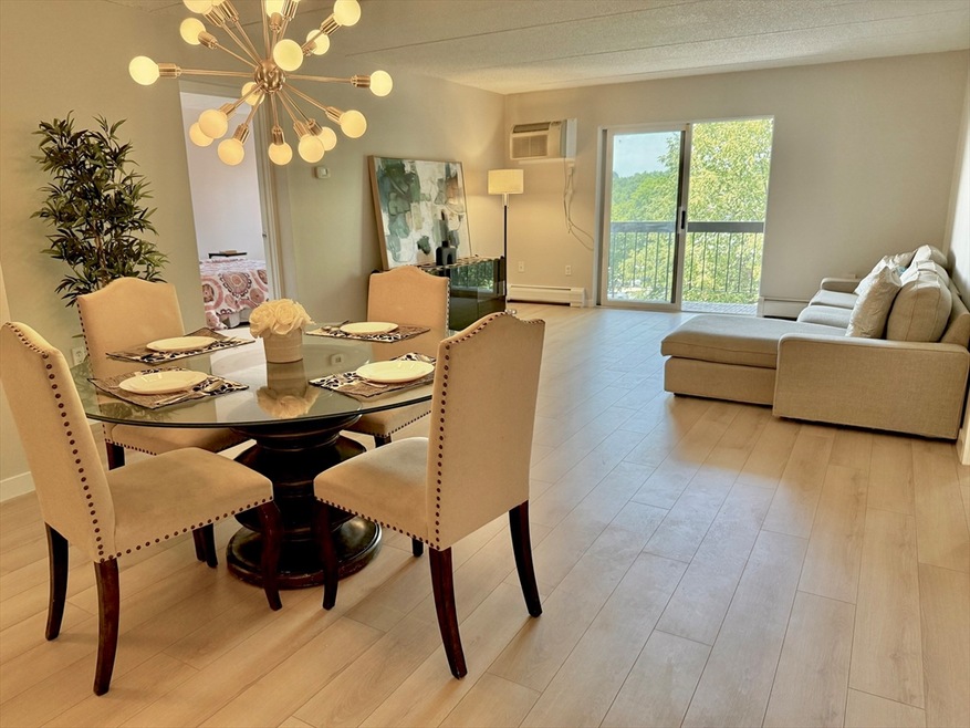 Franklin Manor unit 415, Melrose, MA 02176 - photo 1