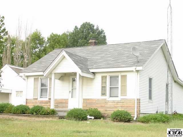 6927 N County Road 100 W, Seymour, IN 47274 - photo 1