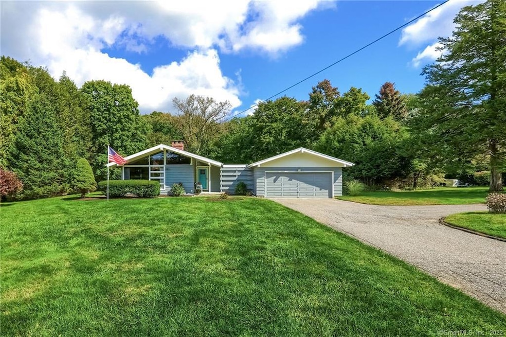 Welcome to 6 Cross Brook Road!