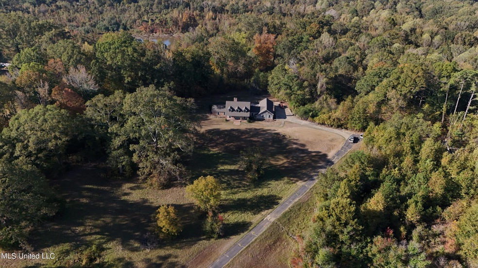 DJI_20231024093555_0012_D