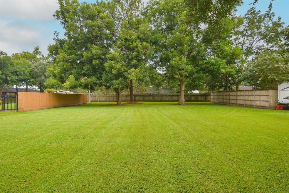 0 Ridgemont Dr, Alvin, TX 77511 - photo 1