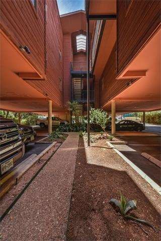 Welcome to The Park Place Condominiums in the hear