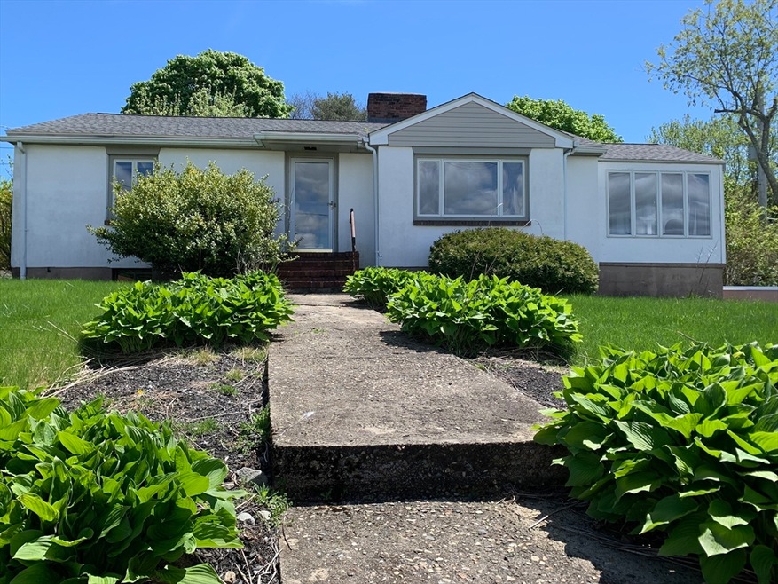 337 Forest St, Arlington, MA 02474 - photo 1