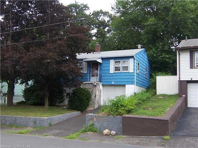 35 Madison Ave, Waterbury, CT 06706 - photo 1