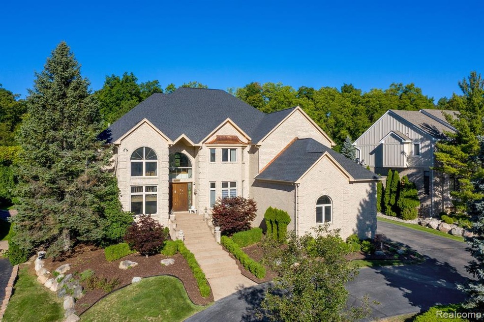 1-web-or-mls-6072 North CreekSeptember 04, 202019.