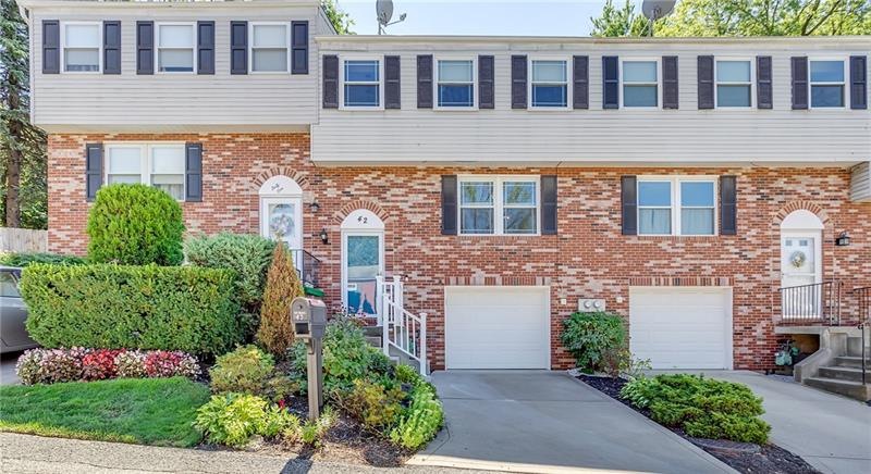 Well manicured town home