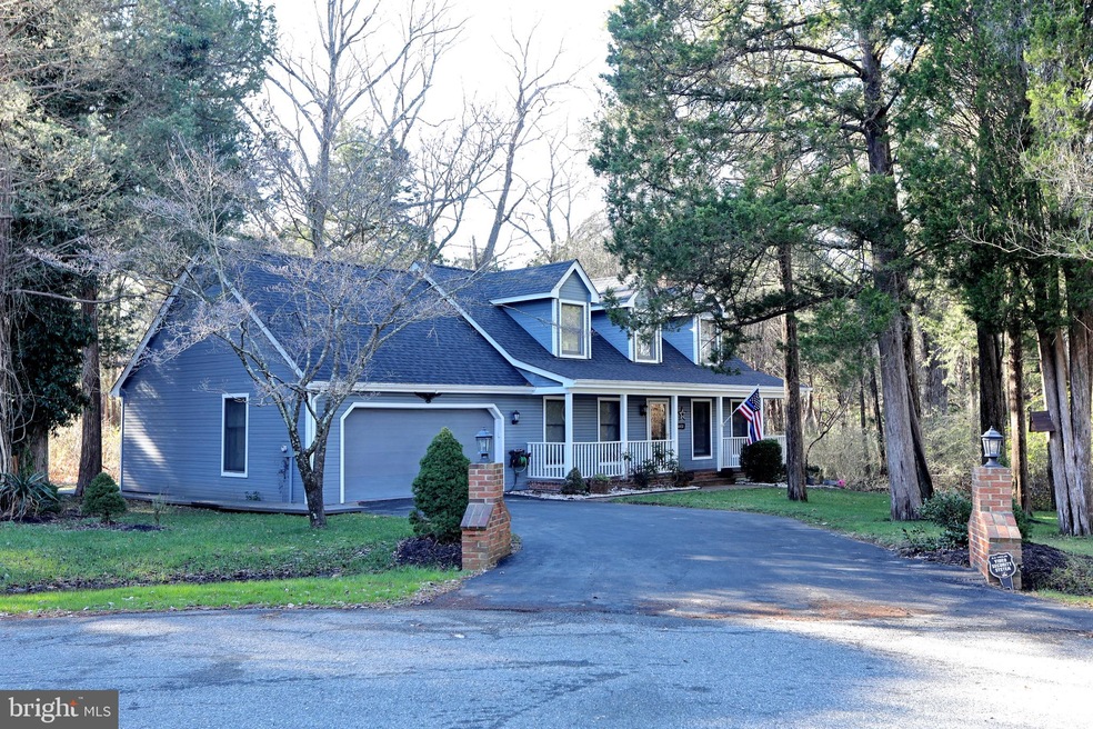 14450 Jasmine Ct, Swan Point, MD 20645 - photo 1