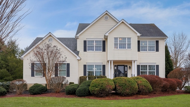 5 Smith Ct, Hillsborough, NJ 08844 - photo 1