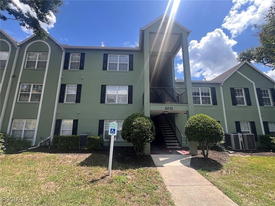 2031 Dixie Belle Dr unit 2031T, Orlando, FL 32812 - photo 1