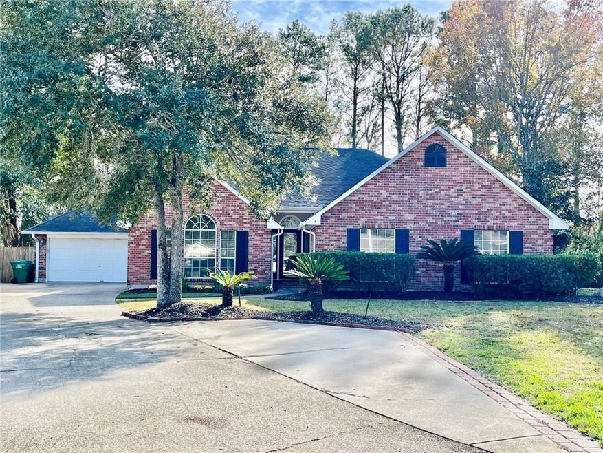 121 Harrow Dr, Slidell, LA 70461 - photo 1