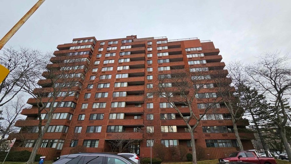 Sold $365,000 • Co-Listing Agent