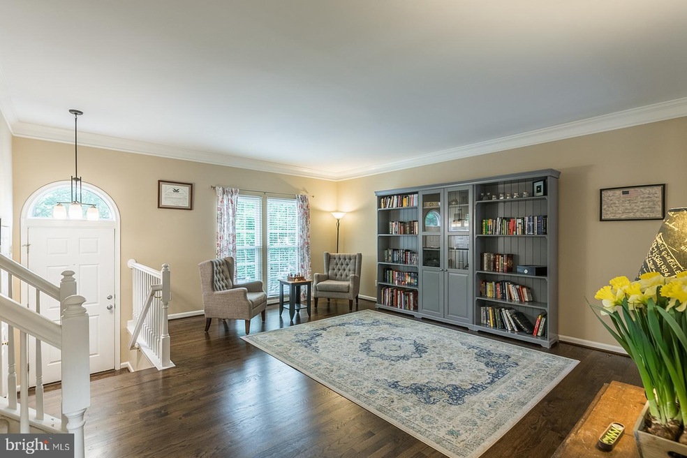 20340 Briarcliff Terrace, Sterling, VA 20165 - photo 1