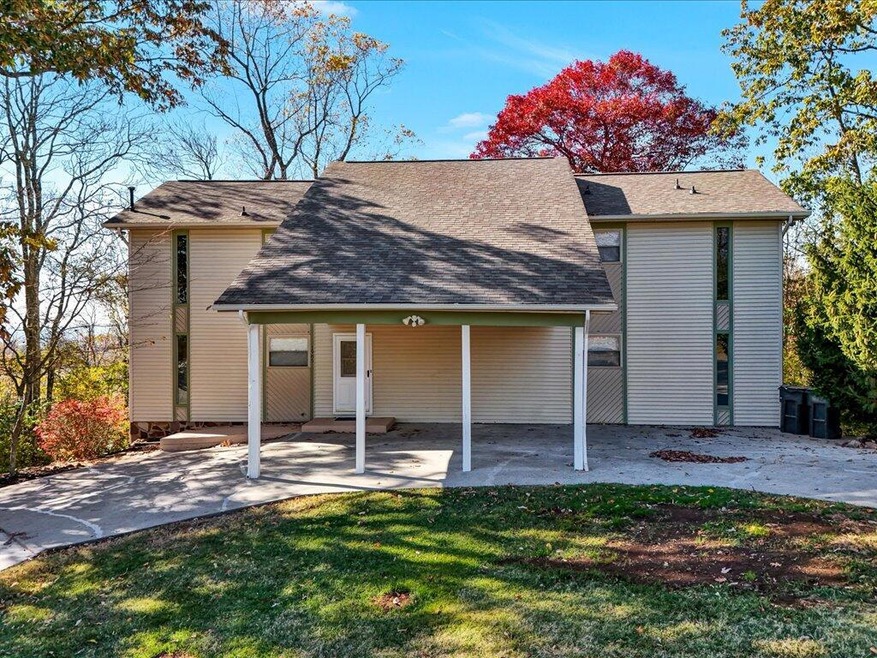 1985 Leconte St, Morristown, TN 37814 - photo 1