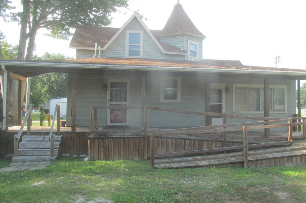 966 Judy Ave, Bridgeport, IL 62417 - photo 1