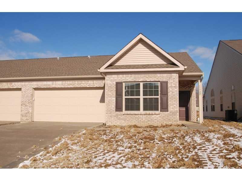 11722 Whisper Cove Dr, Fishers, IN 46037 - photo 1