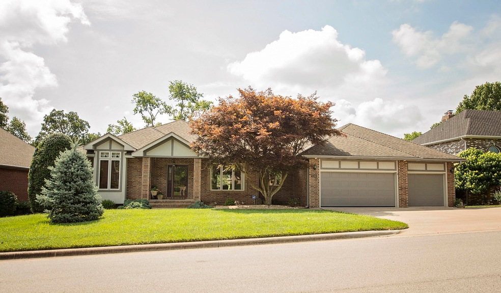 4219 Greenbriar Dr Nixa Fremont Hills  (