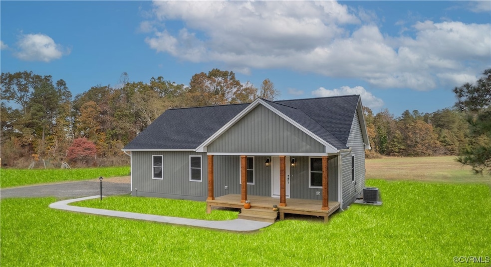 18257 Countyline Church Rd, Ruther Glen, VA 22546 - photo 1