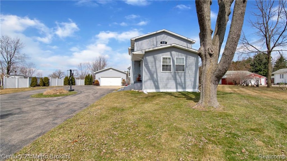 6317-Richfield-Rd-Flint-MI-48506-Outside-windowsti