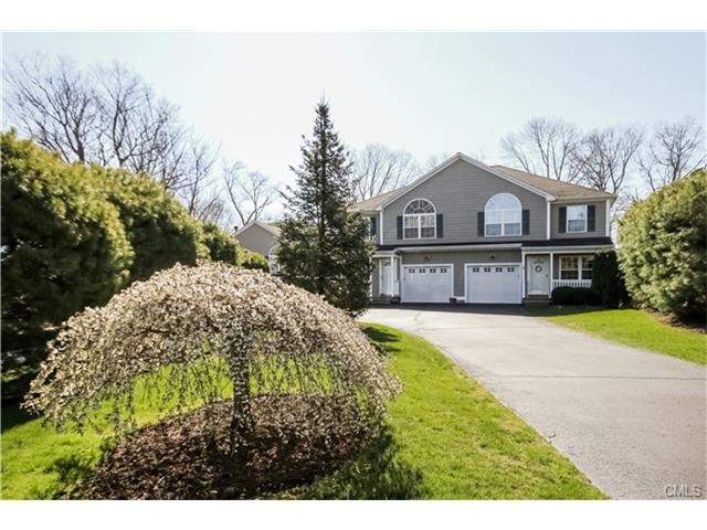 58 Soundview Ave unit 2, Norwalk, CT 06854 - photo 1