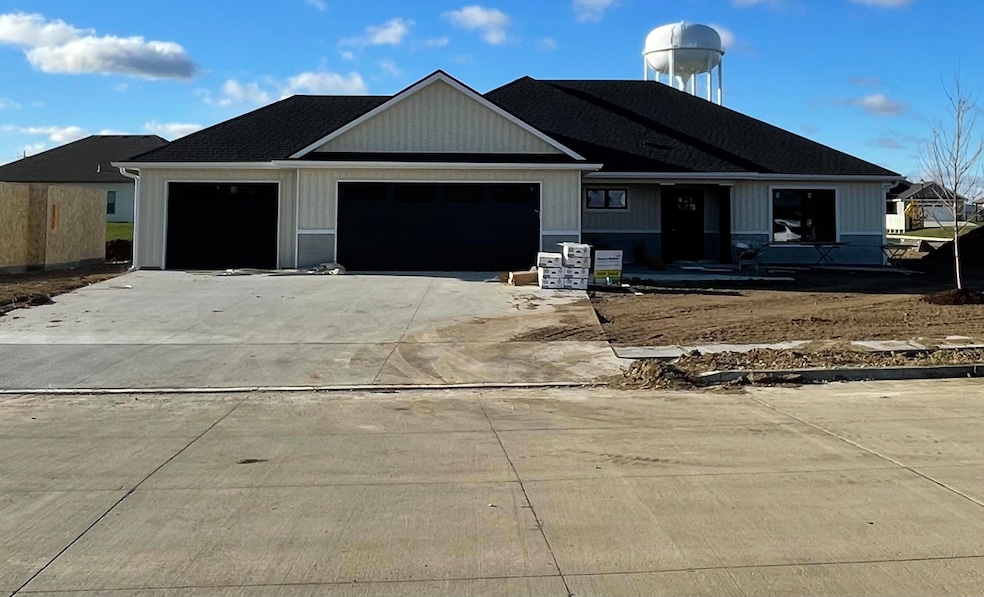 14591 Wellstead Dr, Hallsville, MO 65255 - photo 1