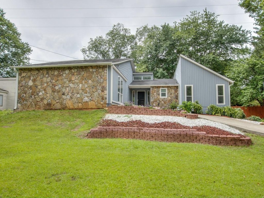 Aamazing updated Ranch in award winning Lassiter H