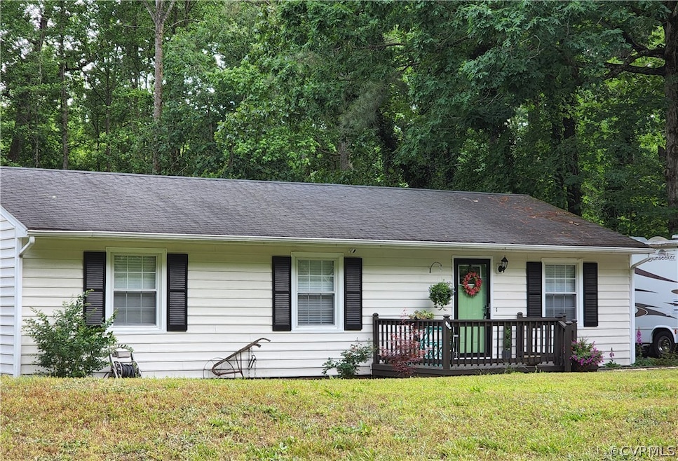 2711 Walnut Dr, Quinton, VA 23141 - photo 1