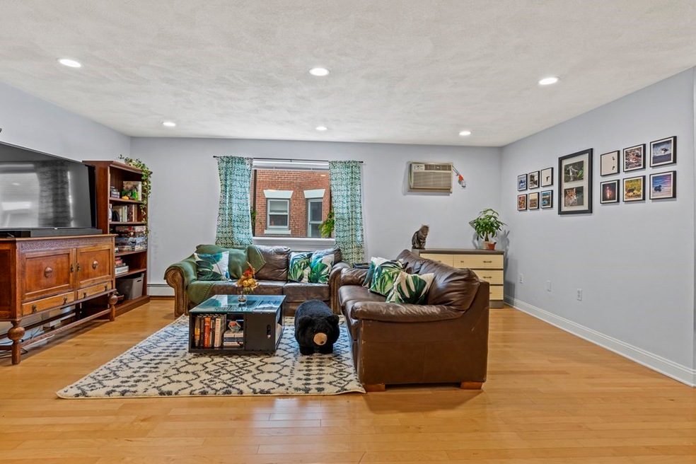 115 Highland Ave unit 18, Somerville, MA 02143 - photo 1