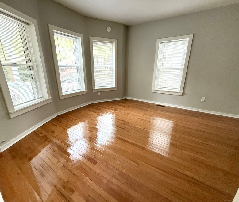 700 Winchester Ave, New Haven, CT 06511 - photo 1