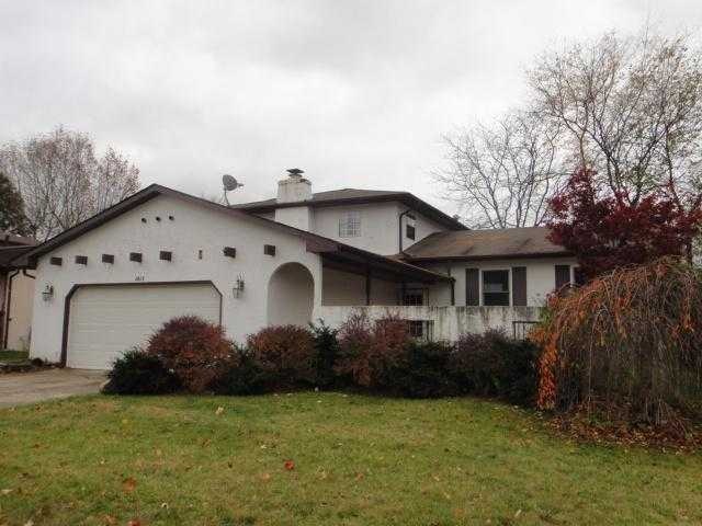 1815 Balsamridge Rd, Columbus, OH 43229 - photo 1