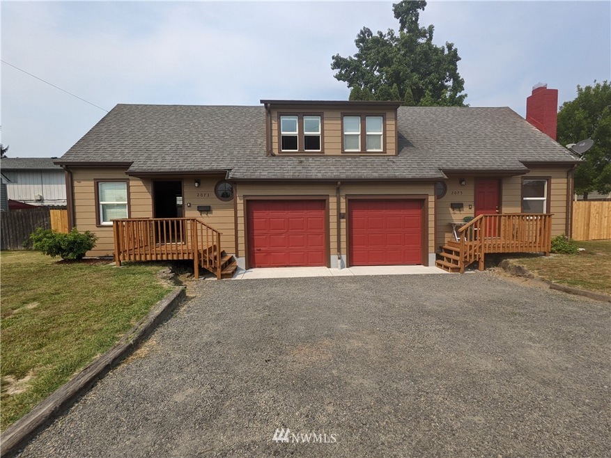 2073 30th Ave, Longview, WA 98632 - photo 1