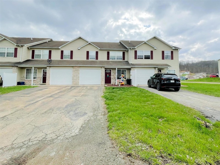 405 Shade Tree Ln, Farmington, MO 63640 - photo 1