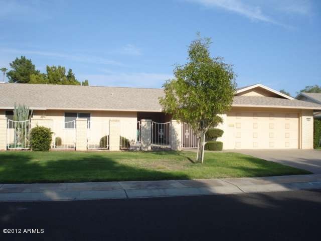 18451 N Conestoga Dr, Sun City, AZ 85373 - photo 1