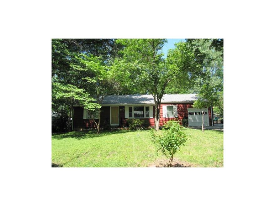 6122 Halsey St, Shawnee, KS 66216 - photo 1