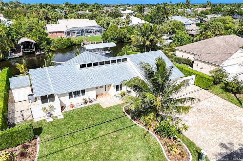 8295 SE Palm St, Hobe Sound, FL 33455 - photo 1