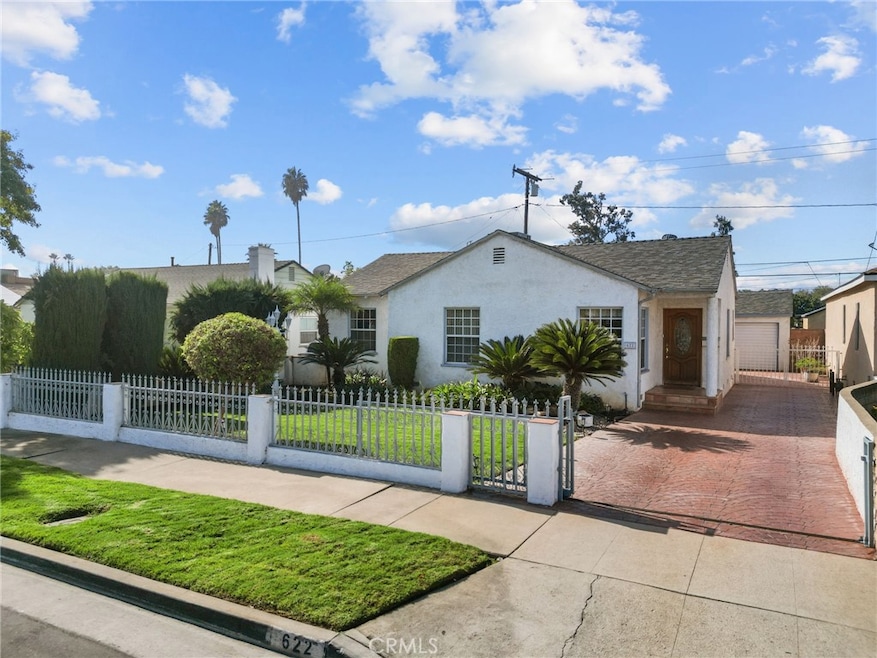 For Sale $774,900 • Co-Listing Agent