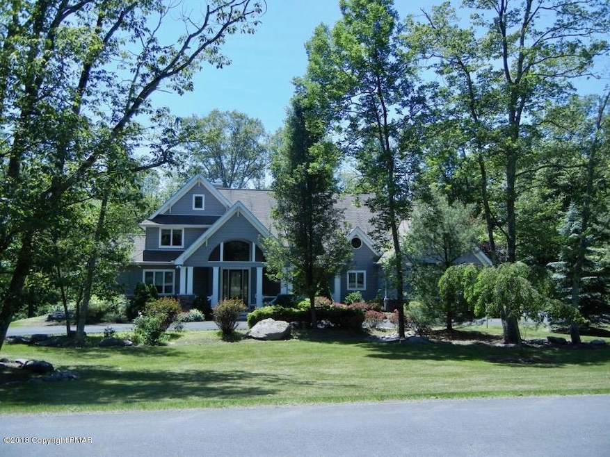 353 Wyndham Dr, Cresco, PA 18326 - photo 1