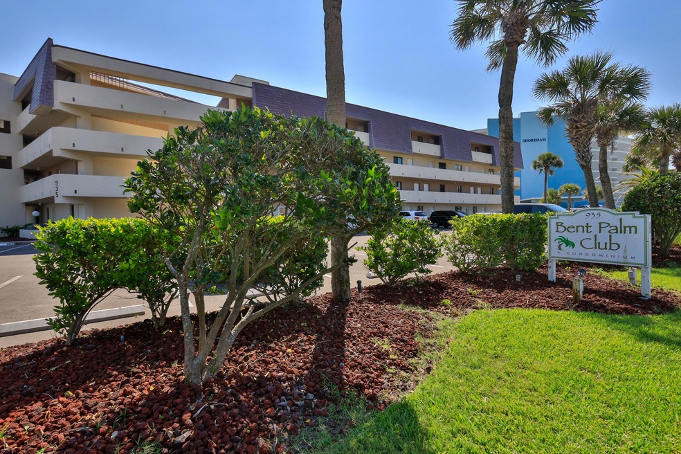 Bent Palm - 935 Ocean Shore Blvd
