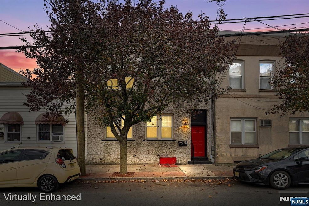 402 Cliff St, Fairview, NJ 07022 - photo 1