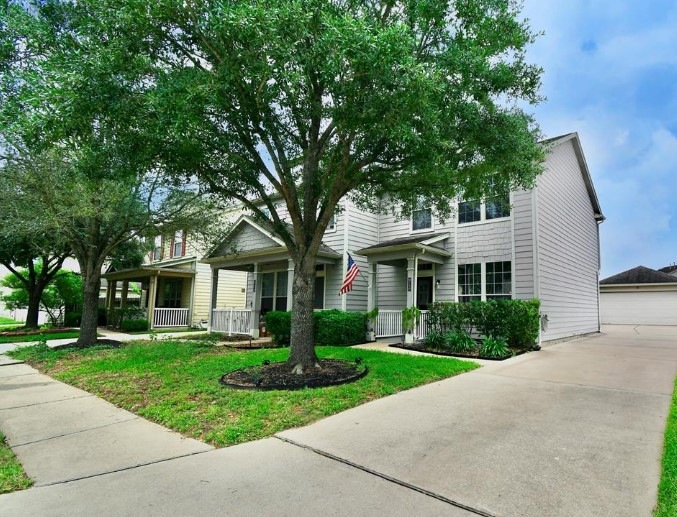 9710 Coyote Creek Dr, Houston, TX 77095 - photo 1