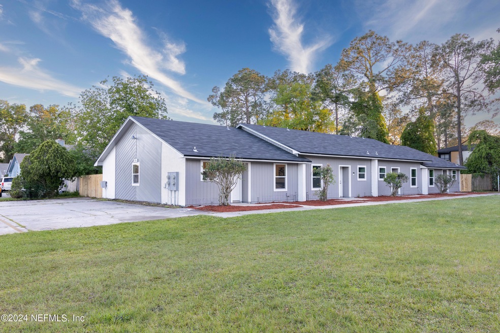 5124 Indian Lakes Ct unit 1-4, Jacksonville, FL 32210 - photo 1