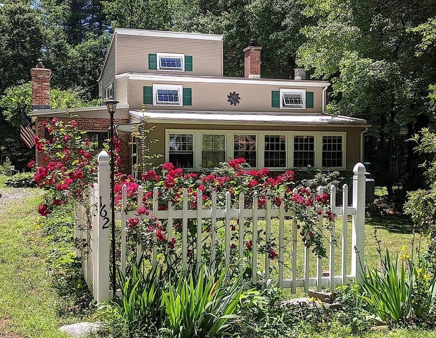 162 Piney Ln, Ludlow, MA 01056 - photo 1