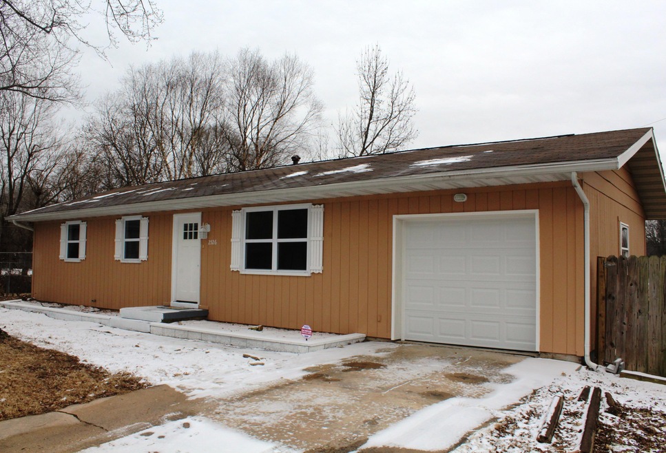 Pine Grove Side View
