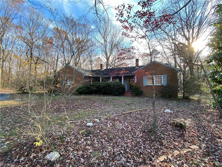 917 Spero Rd, Asheboro, NC 27203 - photo 1