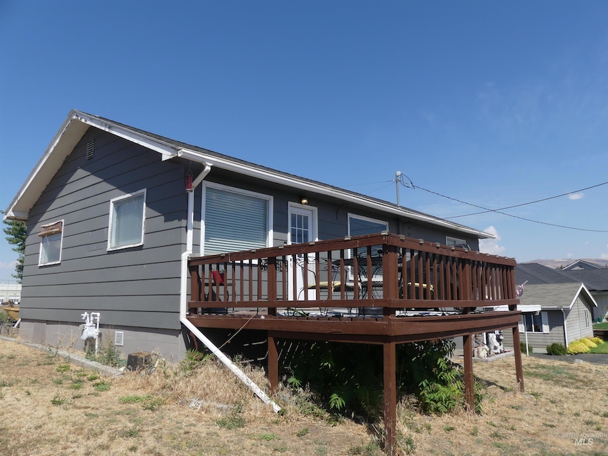 For Sale $279,000 • Co-Listing Agent