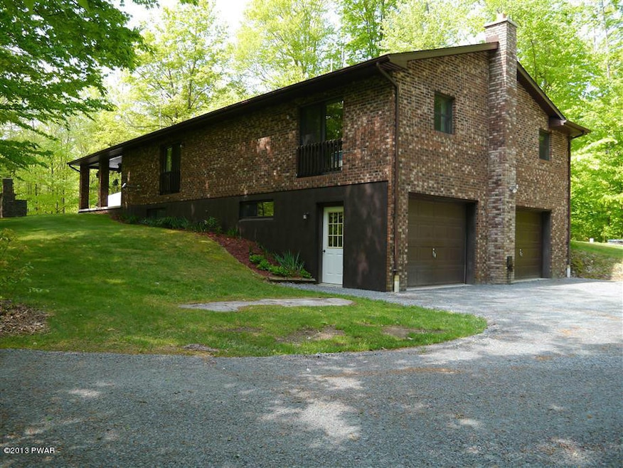 358 Racht Rd, Honesdale, PA 18431 - photo 1