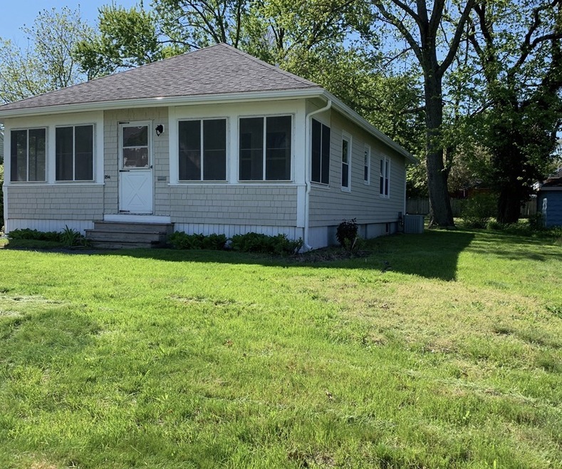 214 W Center St, West Bridgewater, MA 02379 - photo 1