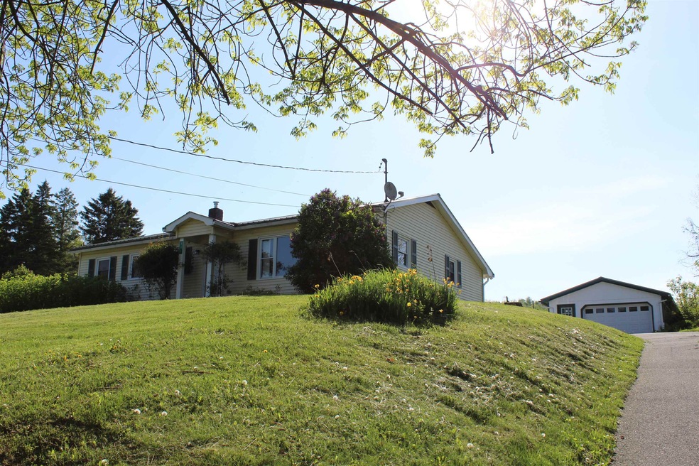 751 Main St, Derby Line, VT 05830 - photo 1