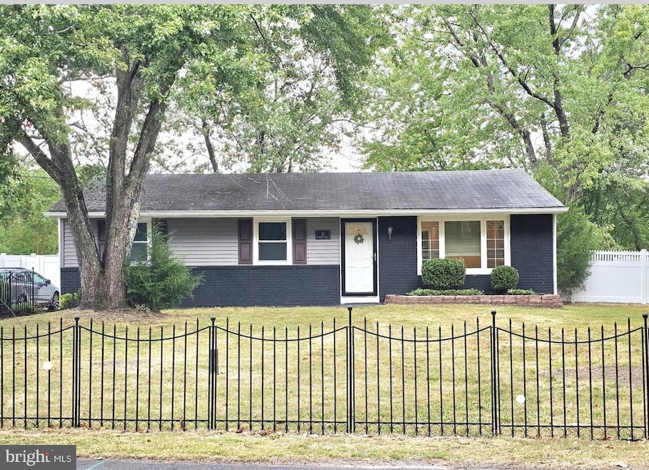 11 Chippewa Trail, Browns Mills, NJ 08015 - photo 1